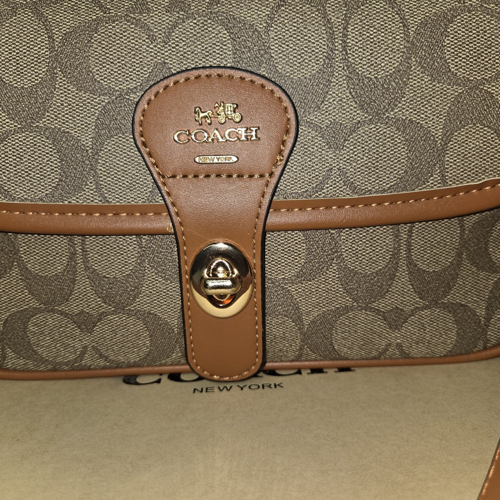 Coach Signature Canvas Turnlock Crossbody Bag in Brown/Tan - Picture 3 of 9